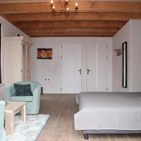 Heeringhuusen Bed & Breakfast Haringhuizen