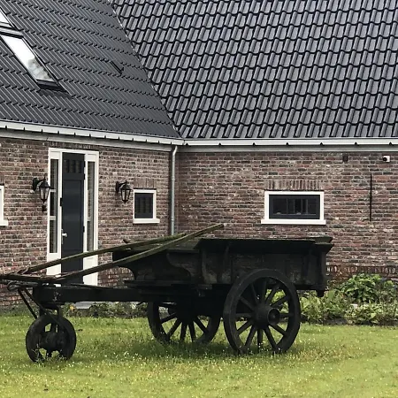 Heeringhuusen 3*